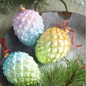 Anthropologie Frosted Glitter Ombré Pincones - set of 3 | NWT